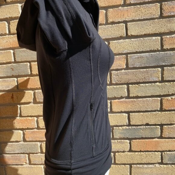 Lululemon Black Stretchy Full-Zip Hooded Jacket w/Thumbholes Size 4 Preowned - Picture 9 of 12
